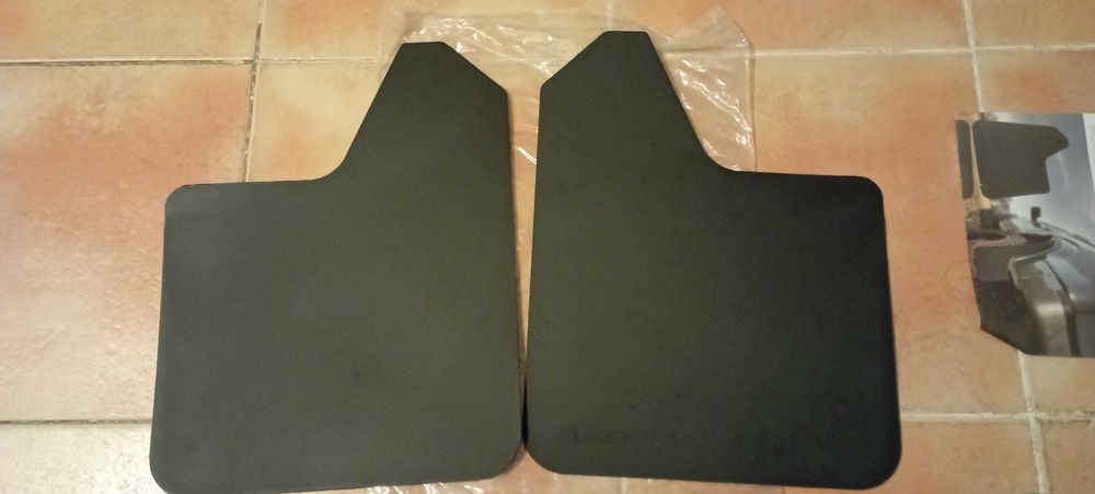 Par de palas de lama