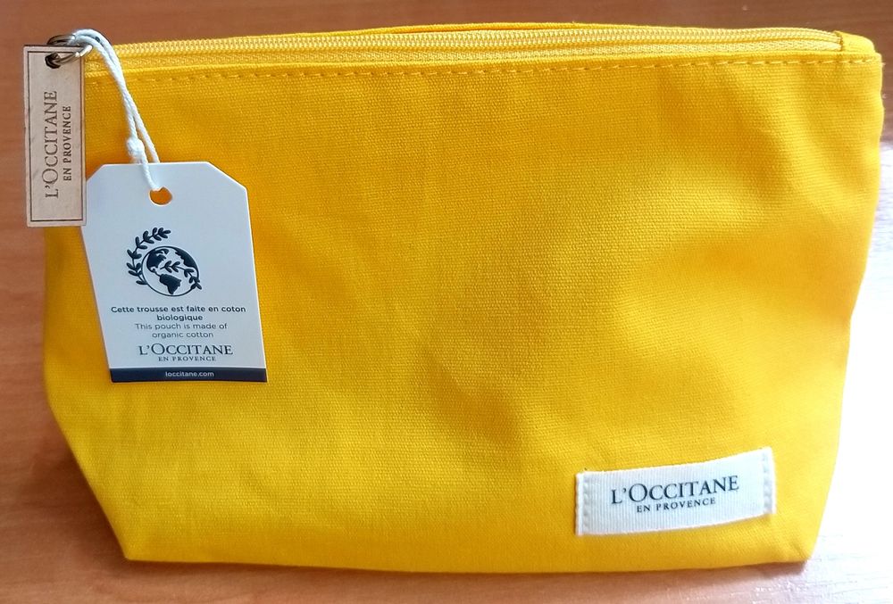 Подарунковий набір французької фірми  L'occitane