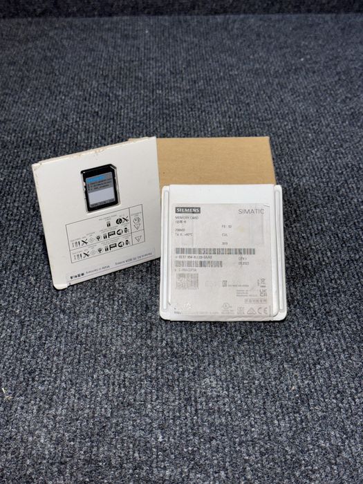 Siemens simatic karta pamięci  FLASH DLA STEROWNIKÓW S7-1200/S7-1500 ; 256 MB - 6ES7954-8LL03-0AA0