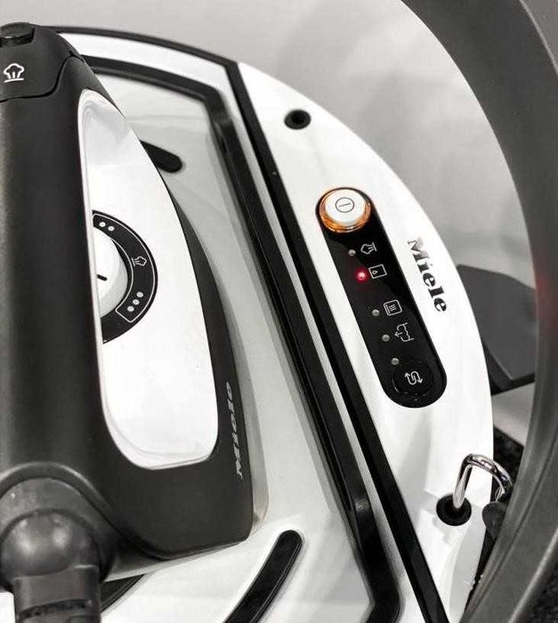 Прасувальна система Miele / Міле B 2847, класична