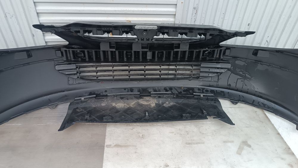 Vendo parachoque de frente Peugeot 307 ano 2002/05