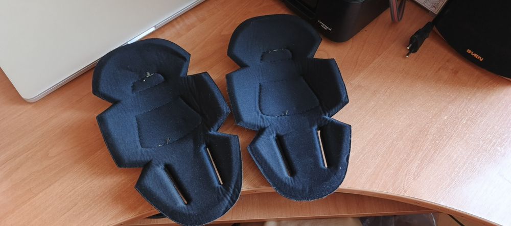 Продам наколінники для бойових штанів