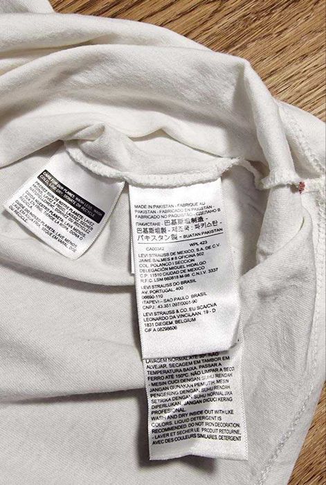 Оригинальная футболка Levi's размер M-L
