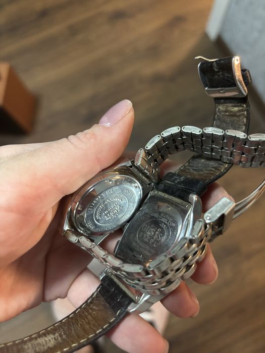 Часи Guess годинник