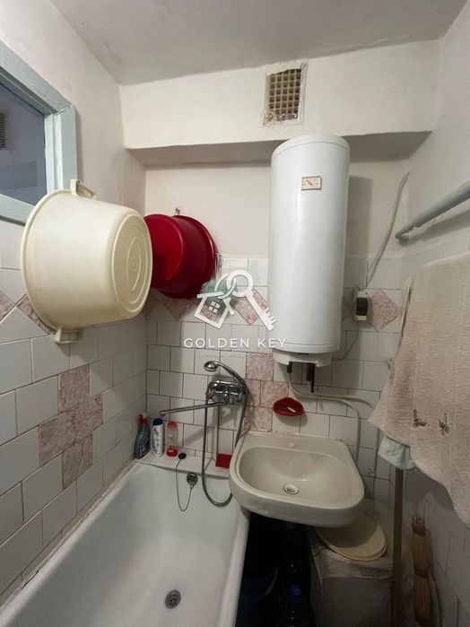 Продаж двокімнатної квартири по вул Карбишева 13 (17кв)