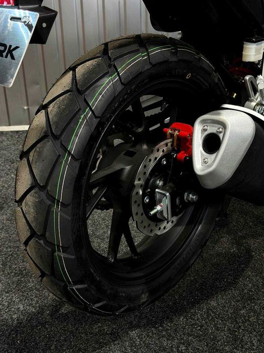 Новий мотоцикл Spark  SP300T-3