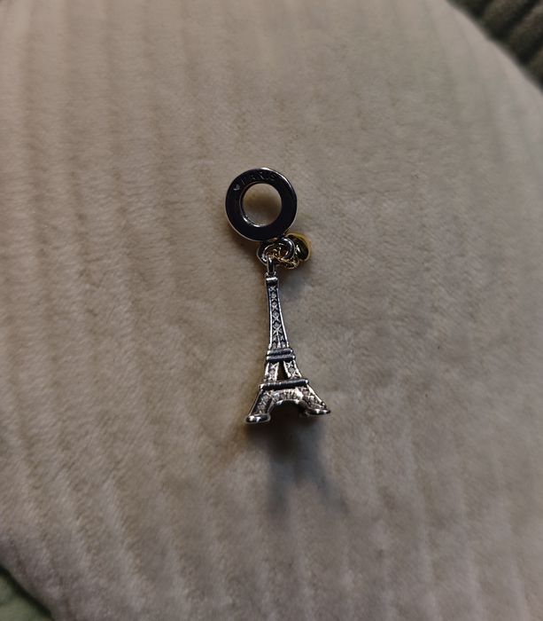 Srebrny charms wieża Eiffla do Pandory nowy
