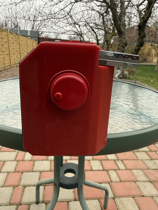 Продам магнитолу Victor RC-WU66