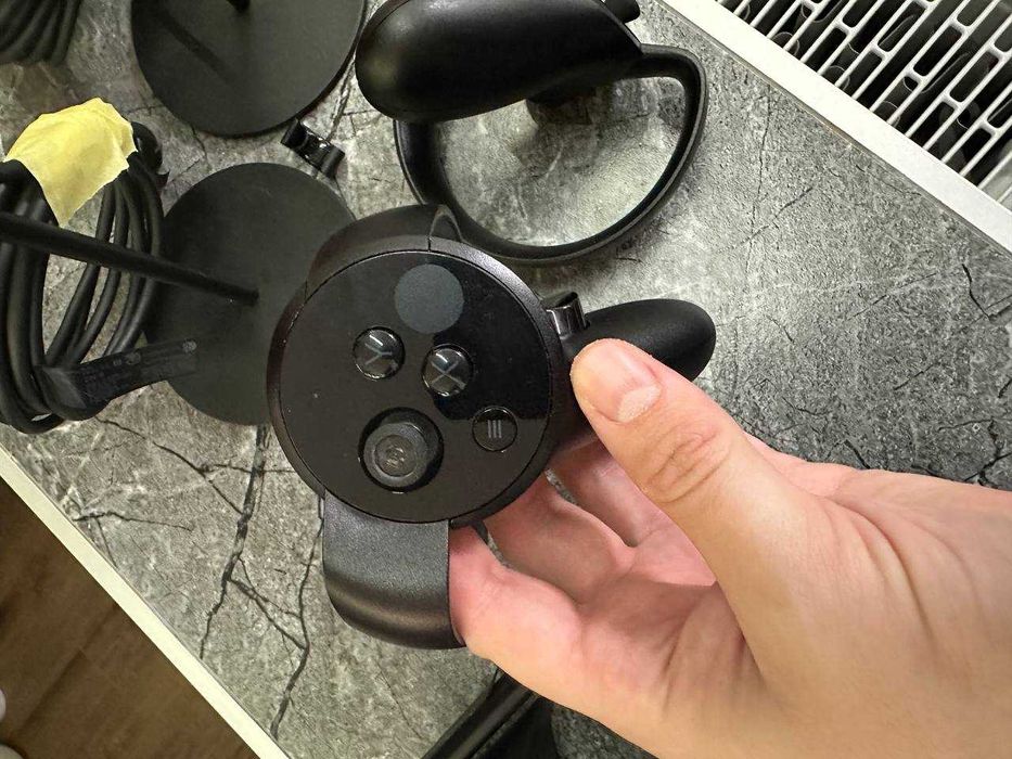 Oculus Touch Controllers