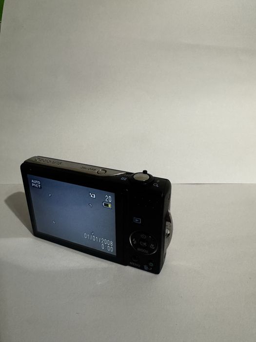 Цифровий фотоапарат Pentax Optio V10
