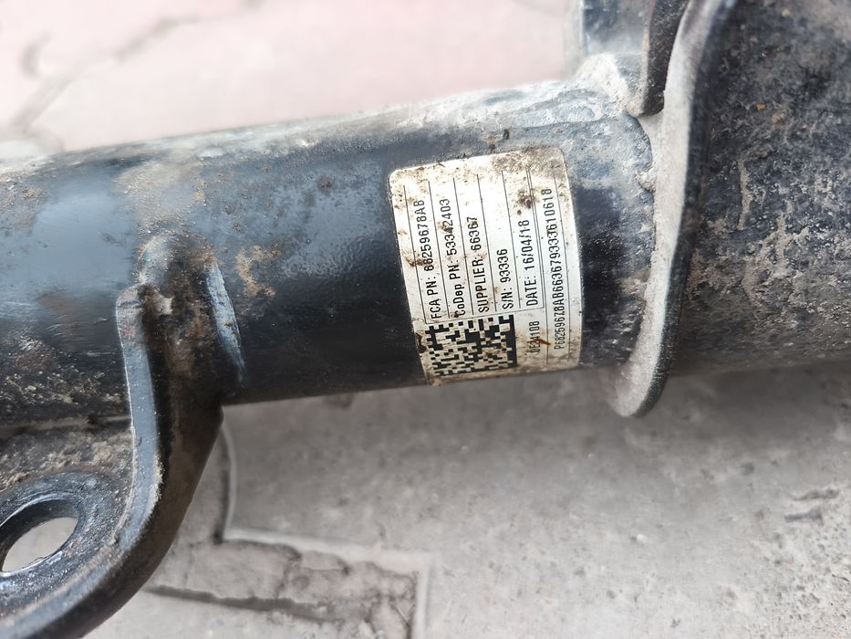 Амортизаторы jeep compass 2018