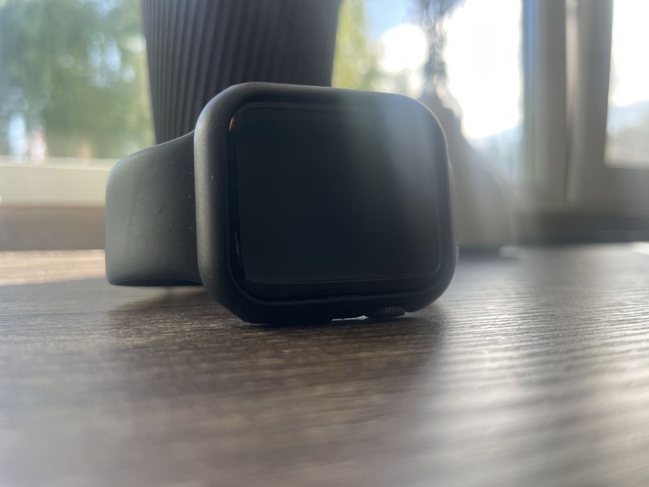 Apple watch 7 45 mm.