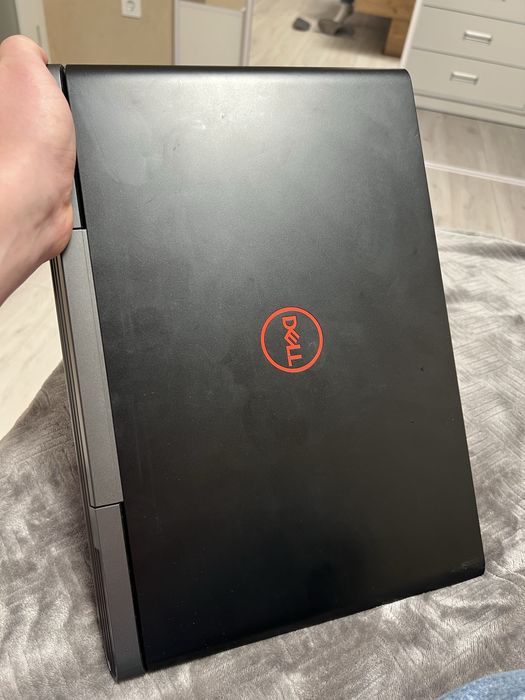 Ігровий, геймерський ноутбук Dell Inspirion 7577 Gaming, 17.3