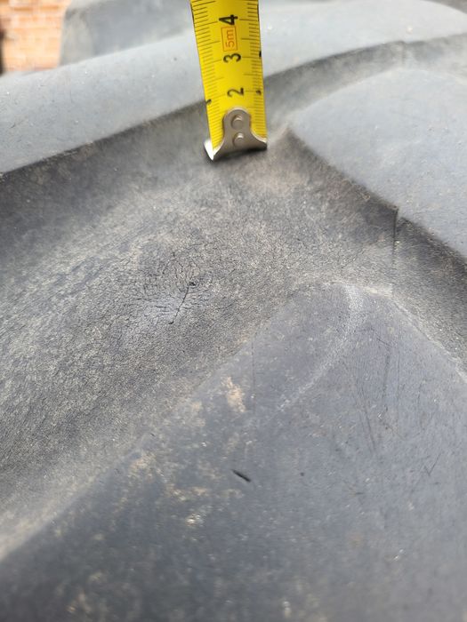 Opony 16.9 r34 SEHA