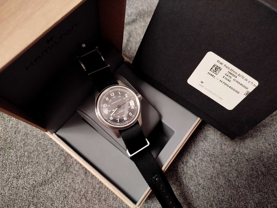 б.в. титановий Khaki Field Hamilton H70545550 Swiss made механіка годинник