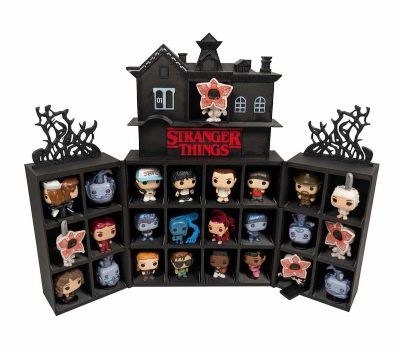 Дім для фігурок Stranger Things Kinder Joy Будинок Поличка Дивні Дива