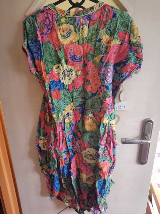 Sukienka na plażę, pareo