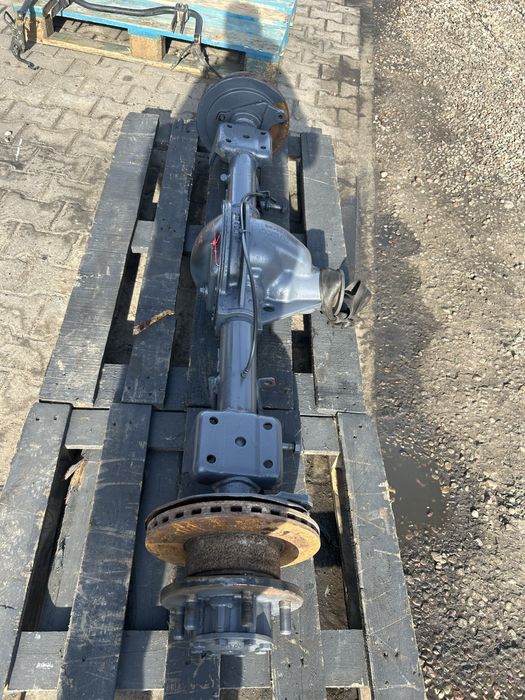 Most tylny do Iveco Daily 35C z 2016 r na blizniakach