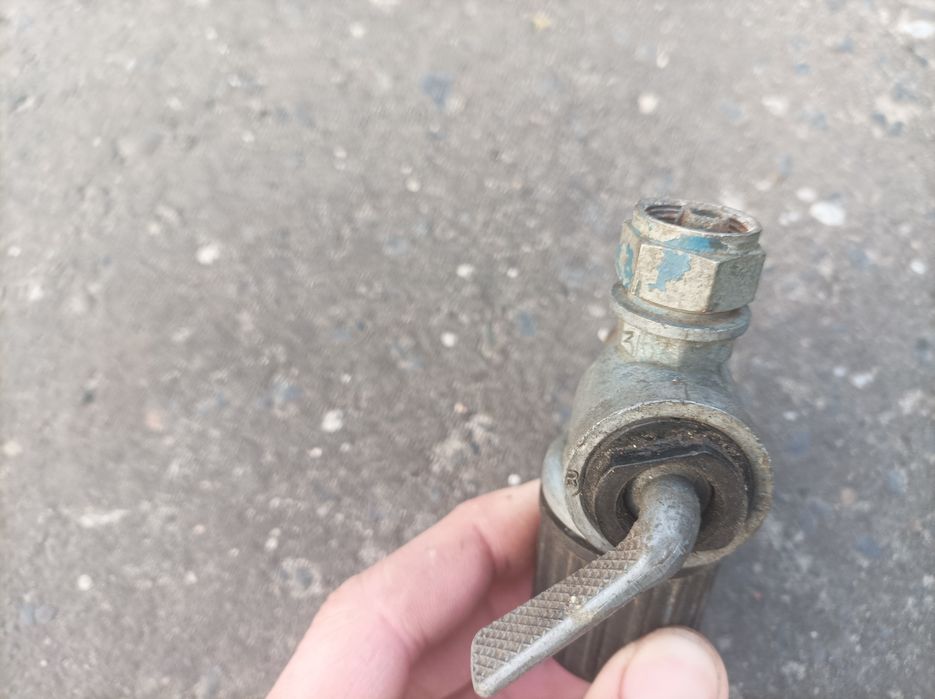 Kranik paliwa oryginalny awo Simson avo emw IFA mz bmw iż tourist