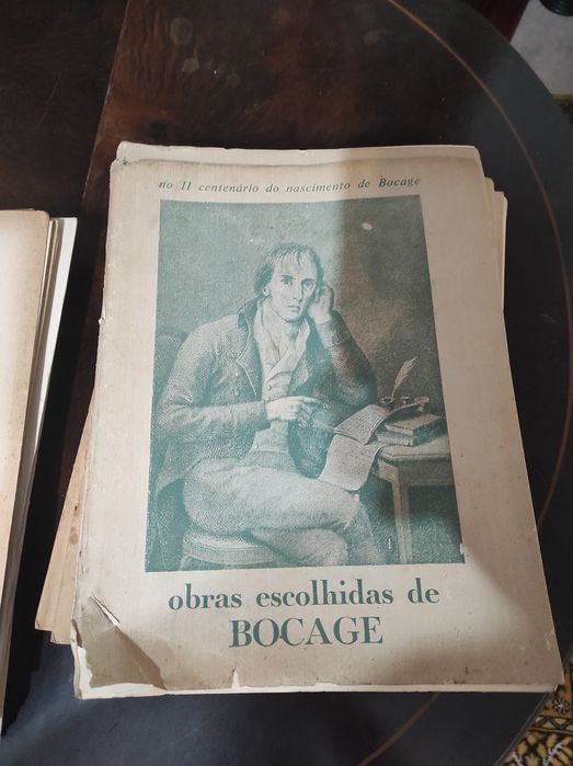 Obras Escolhidas de Bocage .
