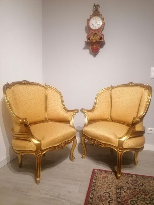 Par antigas Poltronas  (ou Cadeirões, Bergeres, Cadeiras) Luís XV