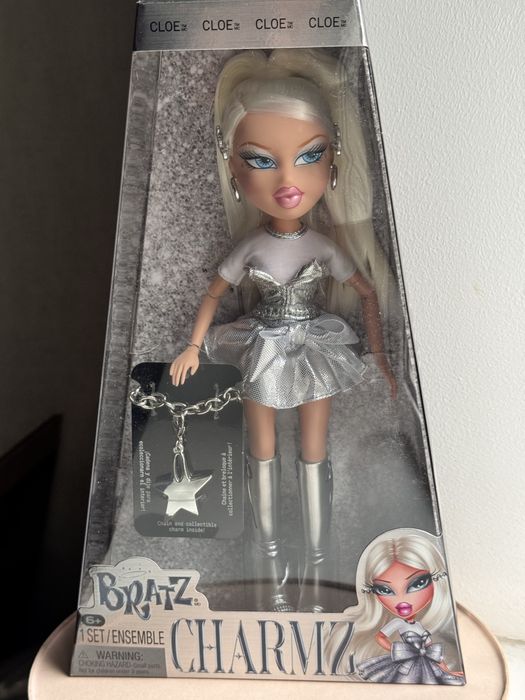 Bratz Charmz Cloe Лялька Братц  Хлоя Чармз із браслетом Шармз