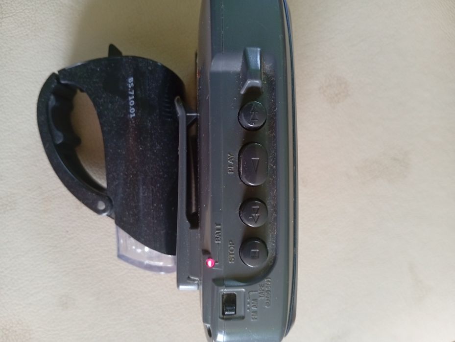 Sprzedam Walkman z PRL