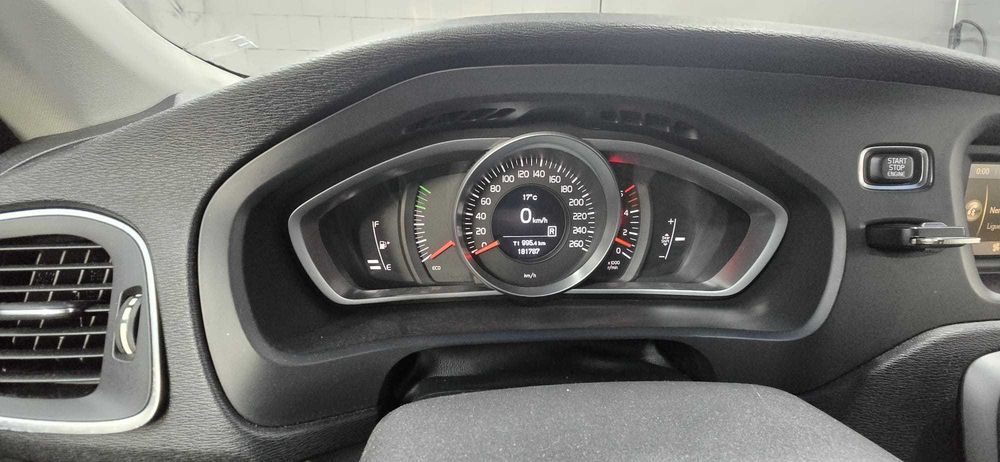 Volvo V40 1.6 Diesel – 114cv | 180.000km | Excelente estado