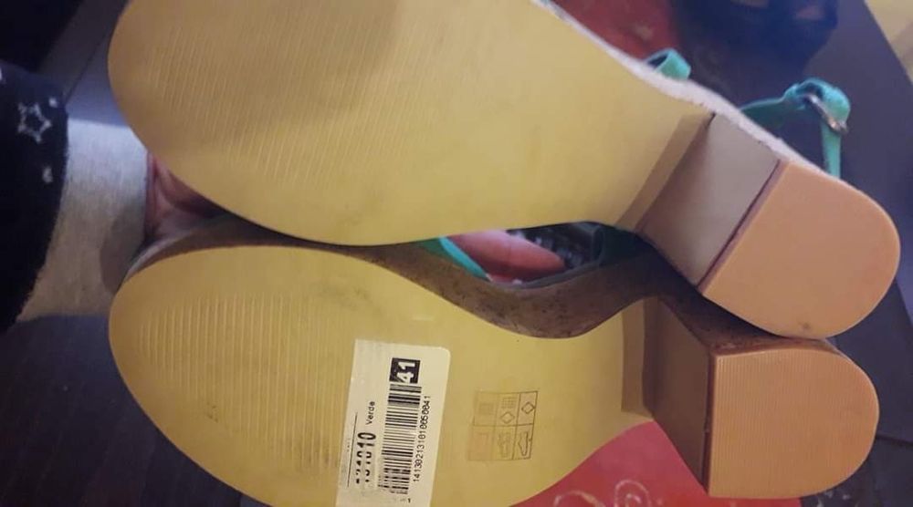 Sandálias 41 novas verde água