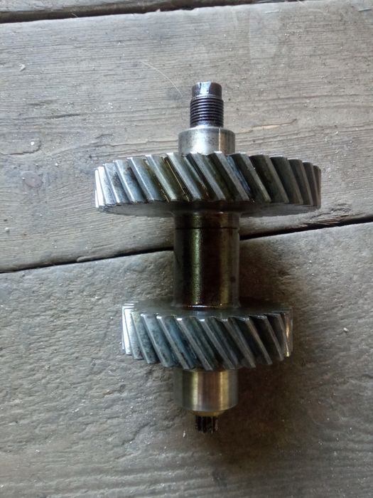 Блок шестерень роздатки Нива Ваз 2121. Пром Вал