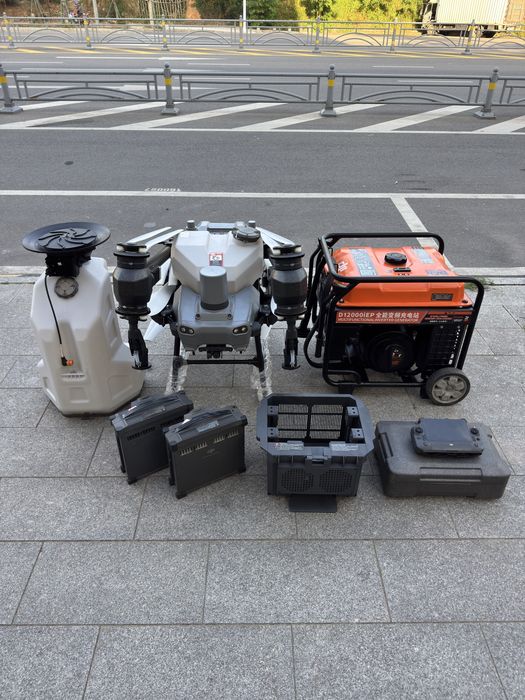 Агродрон DJI Agras t50 б/у у відмінному стані