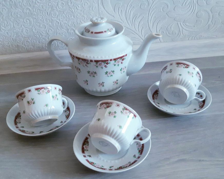 Часть сервиза СССР, Тернопольский фарфор,деколь