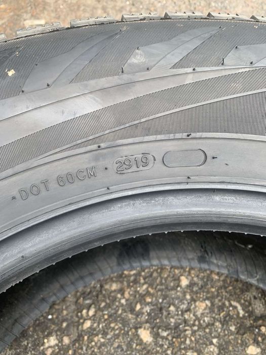 Резина r17 265/65 Nokian зима