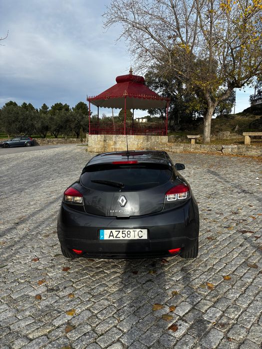 Renault Mégane 3 coupé Bose Edition 1.5 dci 110cv gasóleo (2014)