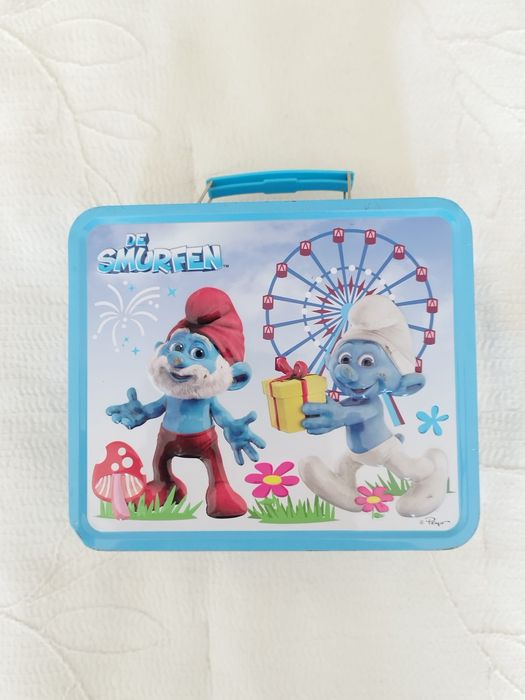 Caixa colecionável dos Smurfs.  mala metálica.  merendeira