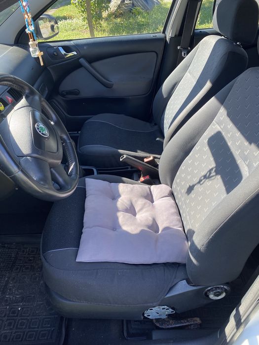 Продам Skoda Octavia Tour 1,6 2009