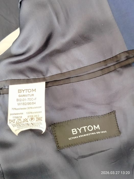 Garnitur  Bytom młodziezowy r 182/96/84