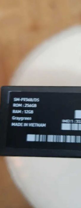 Samsung z flod4 256 gigas