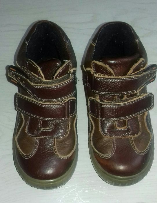 Продам детские кожаные ботинки