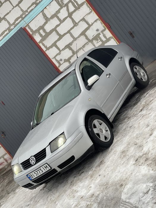 VW BORA 1.6 газ/бензин