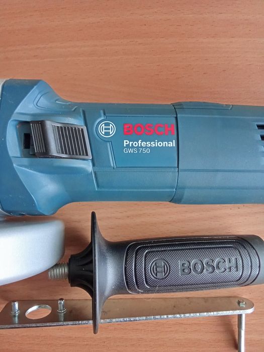 Болгарка BOSCH GWS 750-115 Professional.