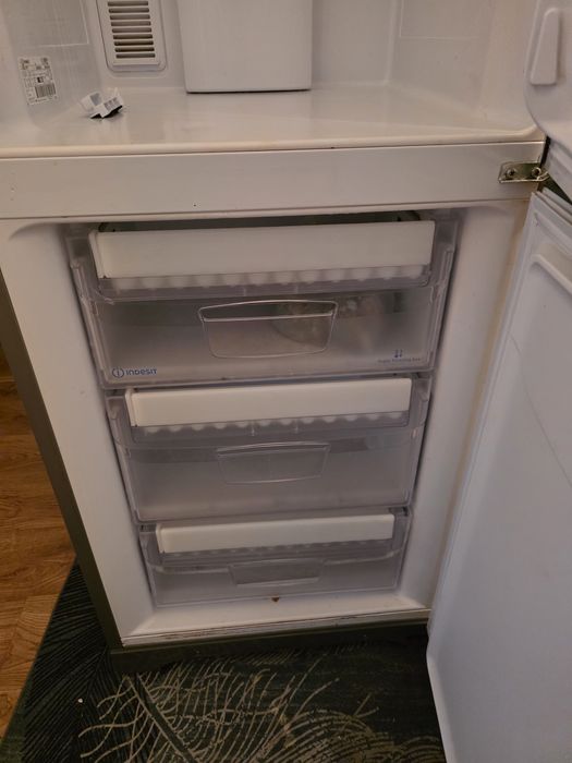 Combinado Indesit