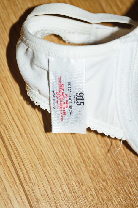 Бюстгальтер лифчик топ для девочки маленький. на 8-12 лет