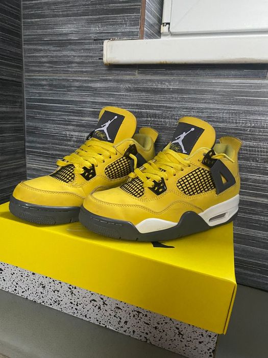 Buty Jordan 4 retro