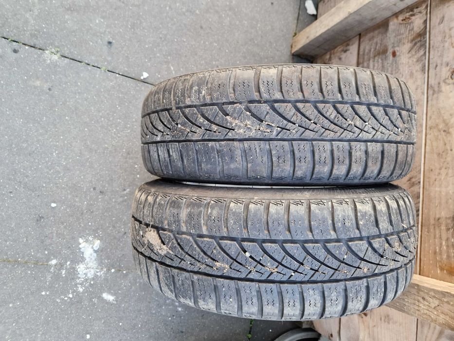 Felgi aluminiowe Renault 14 cali,  opony wielosezonowe 2020 rok