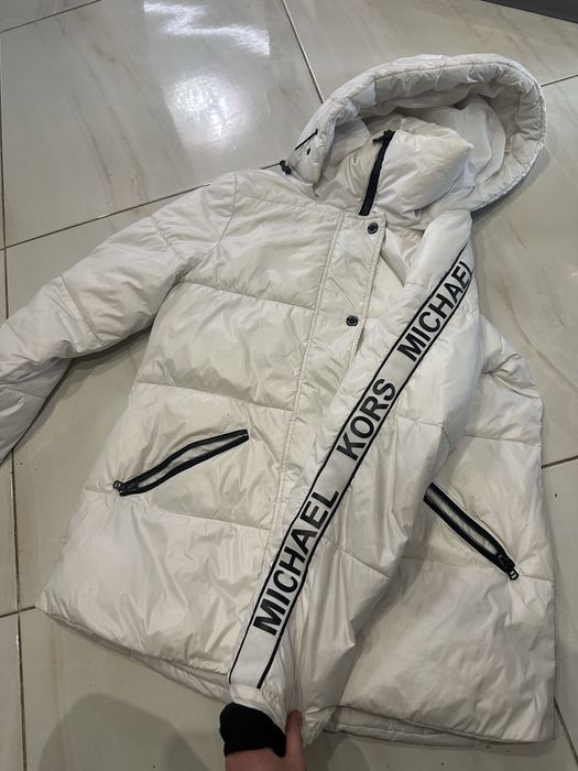 Жіноча куртка michael kors розмір М