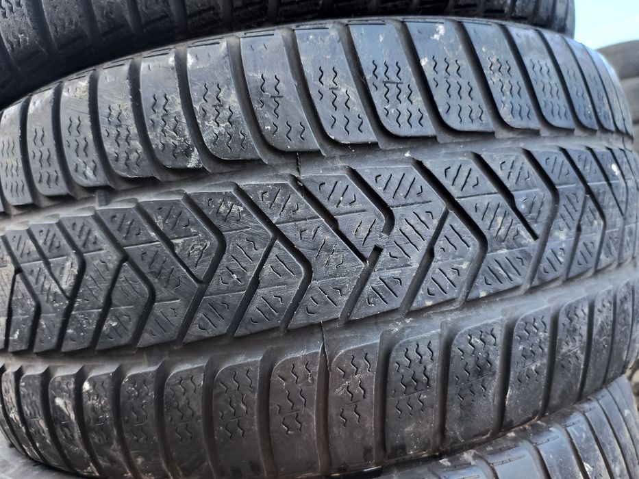 245/45R17 Pirelli зимовий комплект