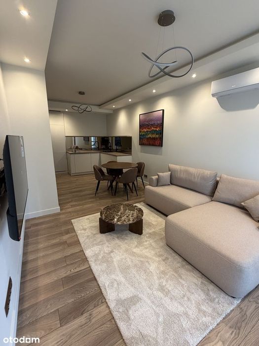 Piękny apartament w Platinum Towers - po generalnym remoncie