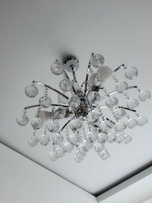 Żyrandol kryształowy