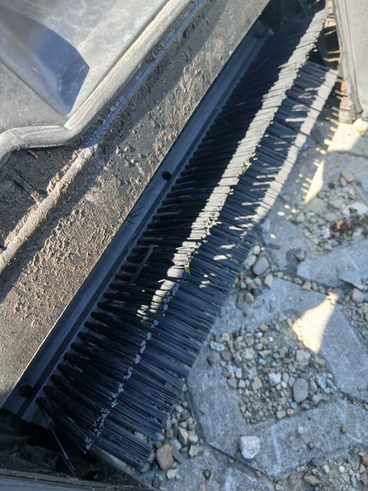 Zamiatarka ręczna KARCHER KM 70/15 C